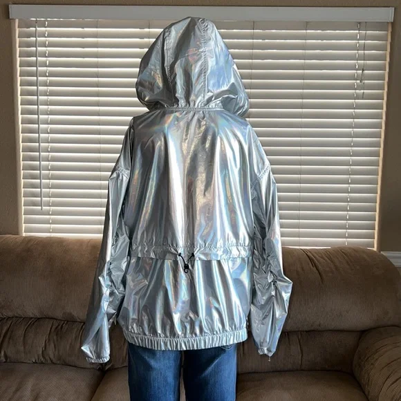 NWT. DKNY Sport Iridescent Windbreaker - Picture 6 of 9